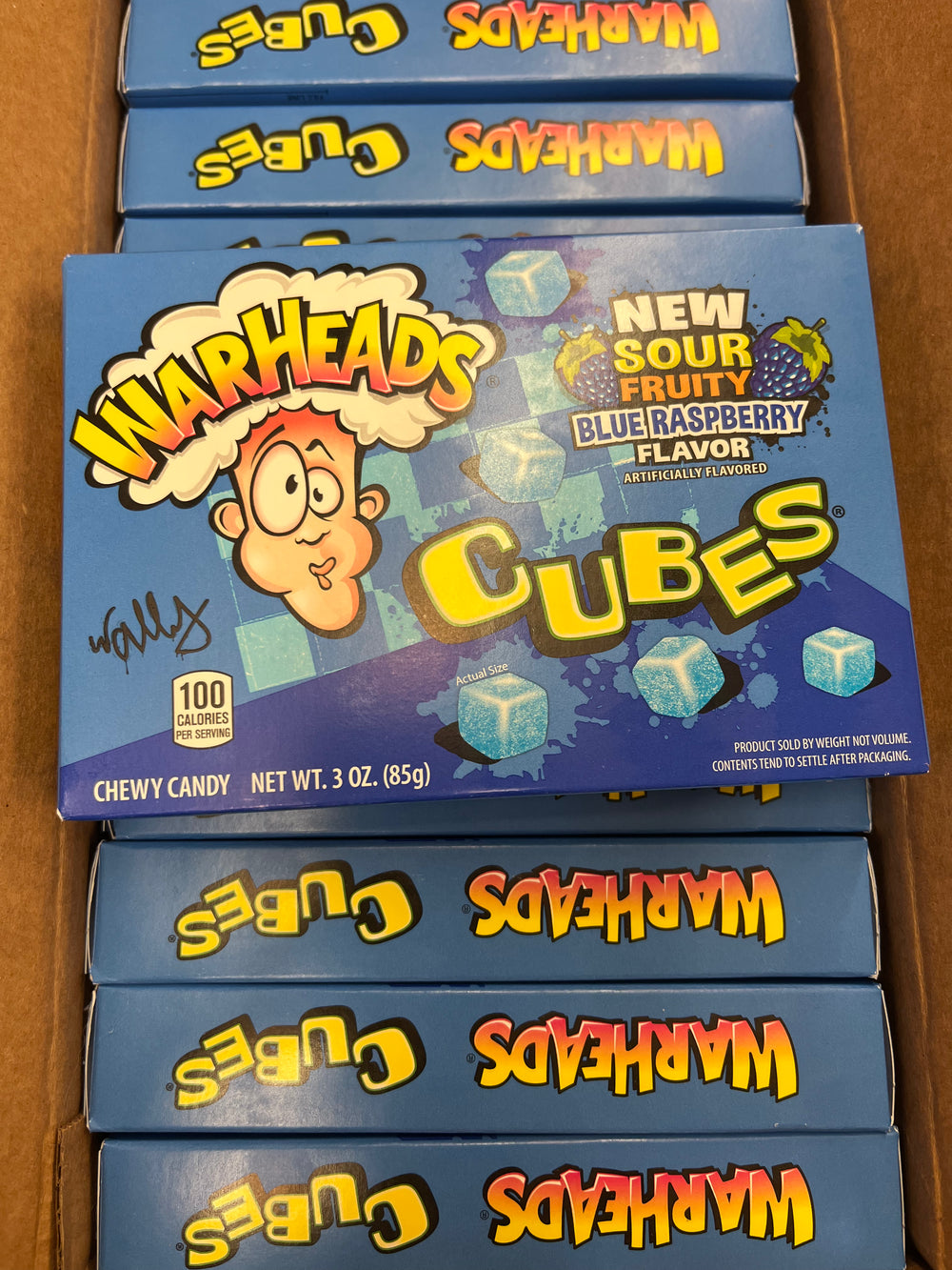 Warheads Cubes Blue Raspberry 99g mhd 10/25